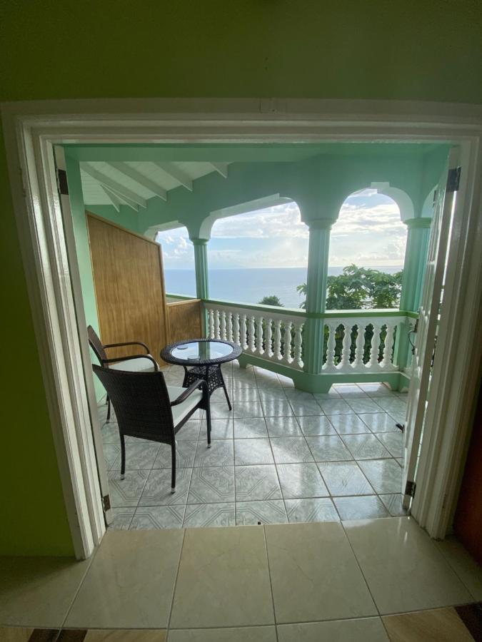 Greenhouse On The Hill, Sea View Studio Apartment Laborie Экстерьер фото